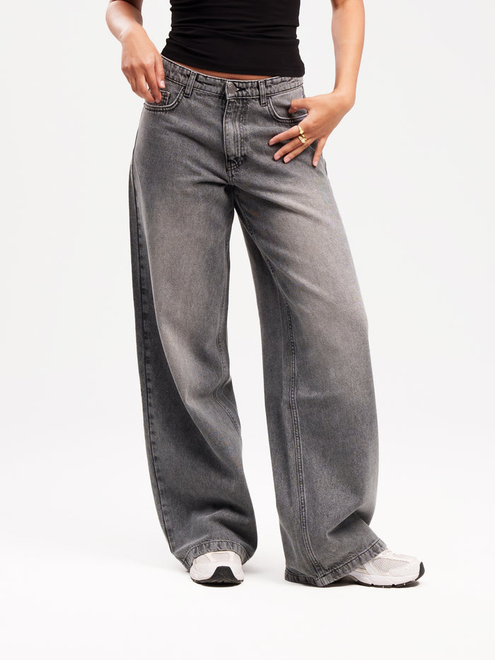 LIGHT-GREY / 32