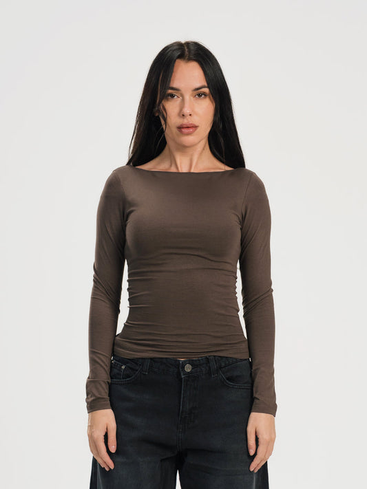 BOAT NECK LONG SLEEVE TOP