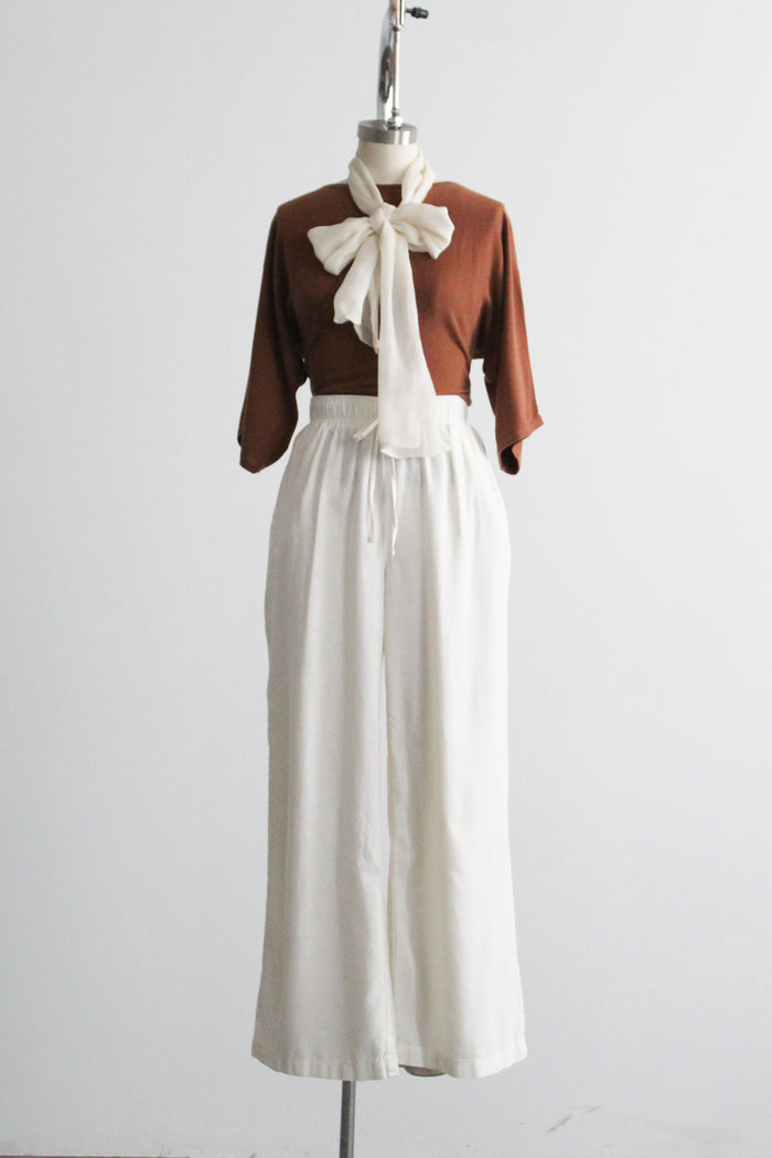 bone linen trousers