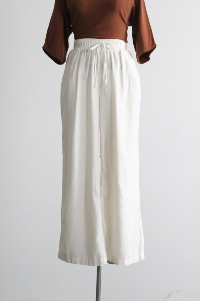 bone linen trousers