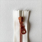 Off-white (30)