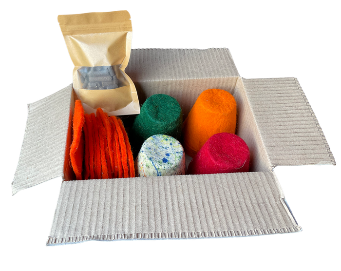 Green Garden I Gardening Kit I 100% wool