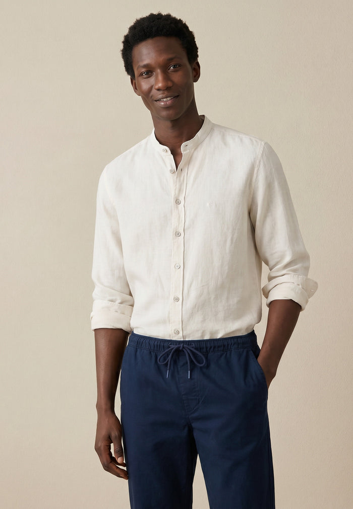 white / S