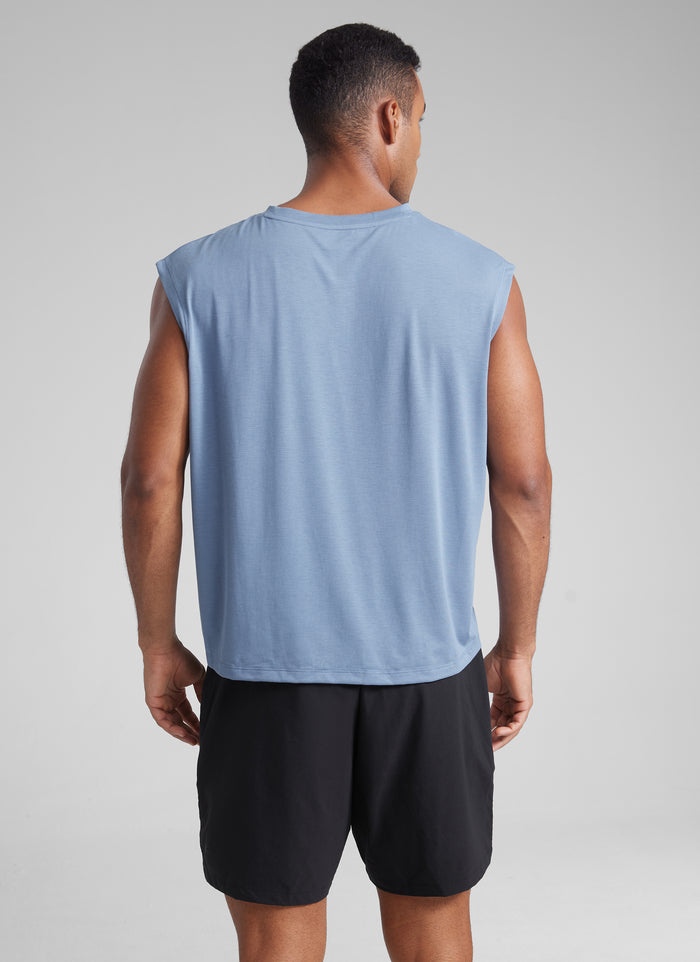 CRZ YOGA Men's Mesh Quick Dry Workout Relaxed Fit Tank Tops Sleeveless Slate Blue