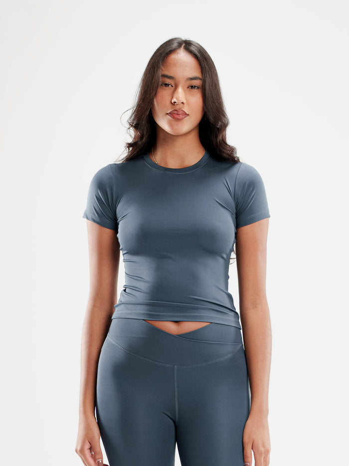 MOVE FITTED TOP