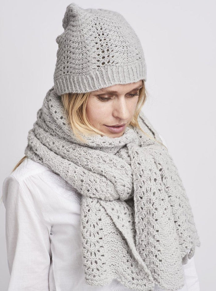 Peacock Scarf by Önling, No 1 knitting kit