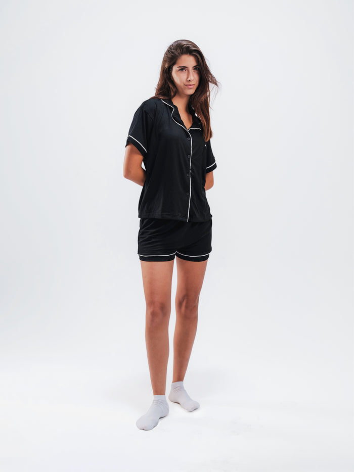 BLACK / XS