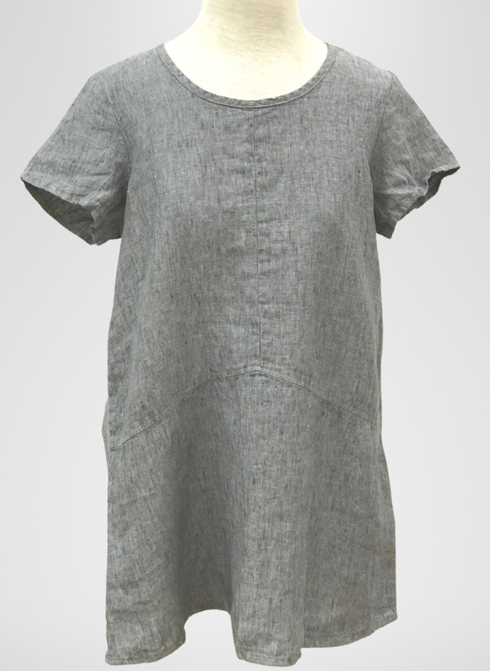 Simplest Tee, shown in Stormy Yarn Dye.