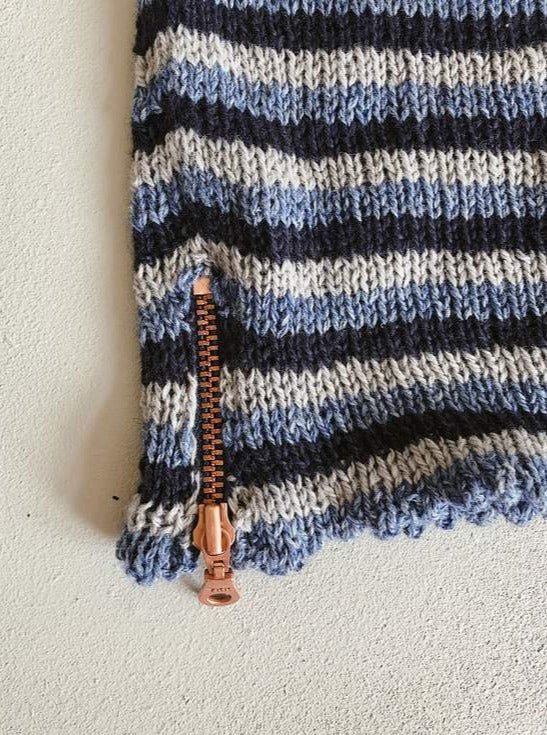 Striped summer top by Önling, No 12 knitting kit