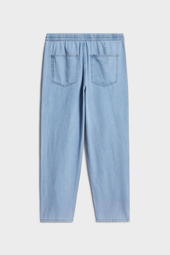 LIGHT BLUE