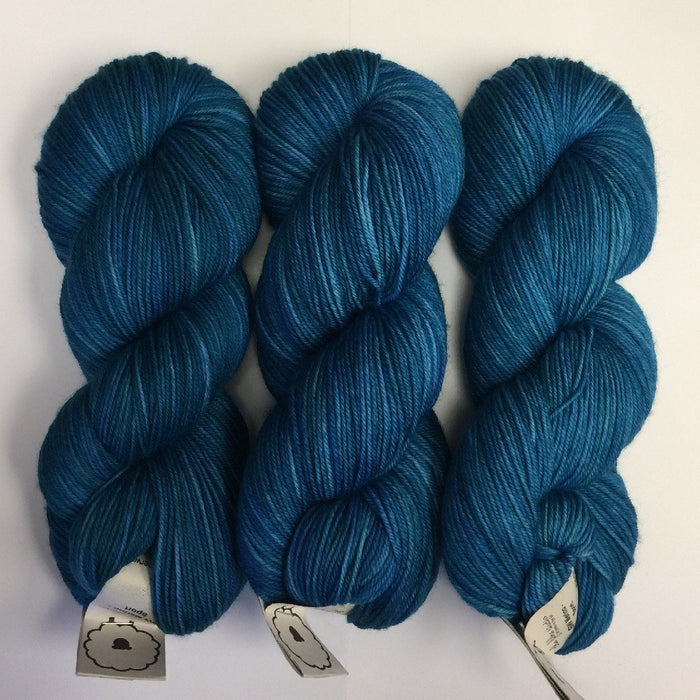 Teal At Dawn - Studio Sport
