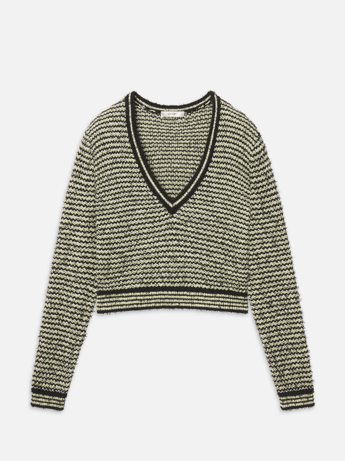 Sweater Front Pack Shot