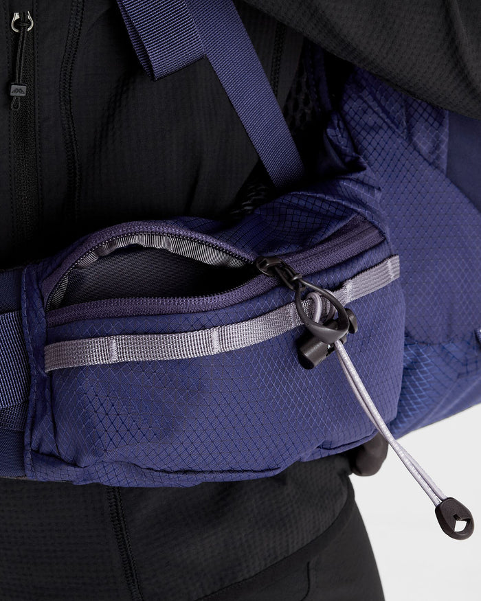 a1735_ofc_valorous_womens_55l_pack_d_1743631343000