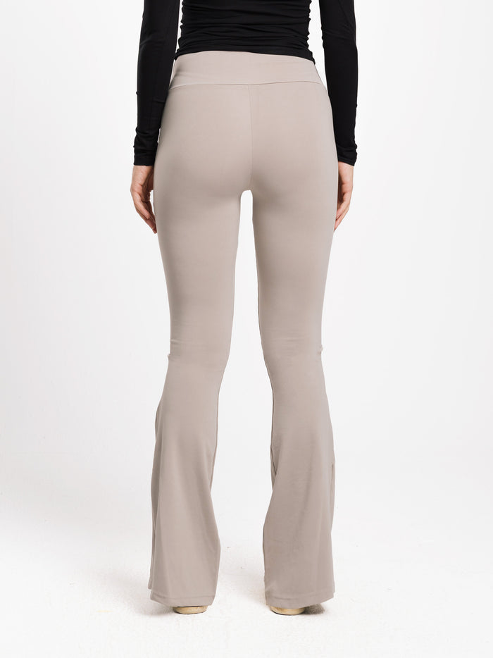 YOGA PANTS